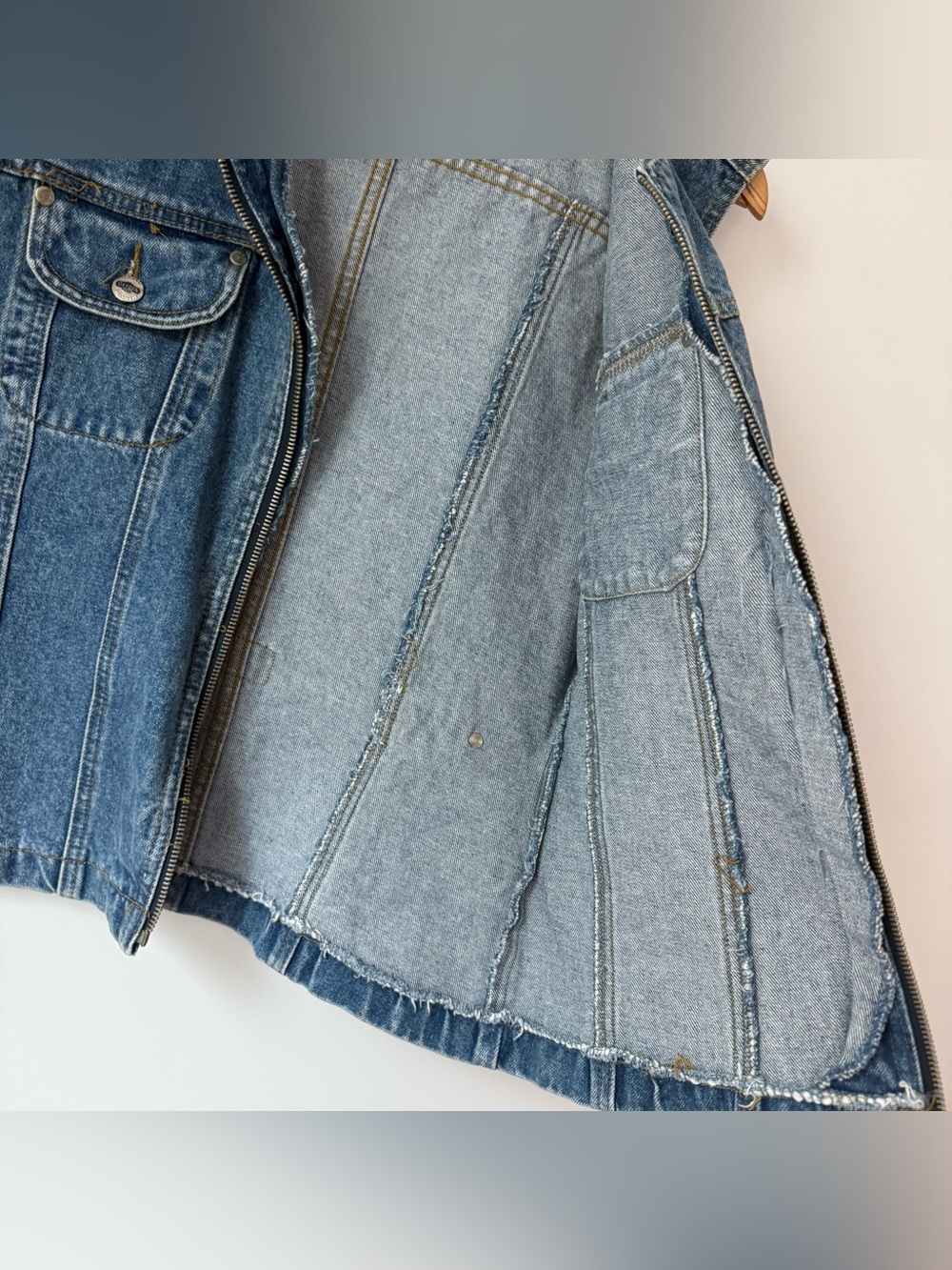 Vintage 90s Women’s Oxygen Denim Vest Zip Up Fitted Sleeveless Top XL - Picture 9 of 15